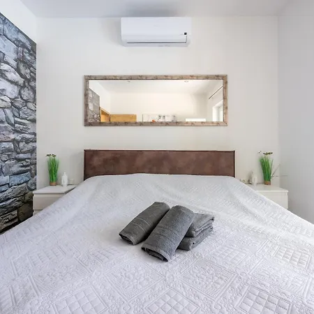 Monte Adria Вилла