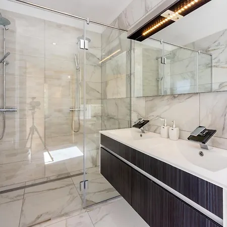 Вилла Monte Adria Брибир