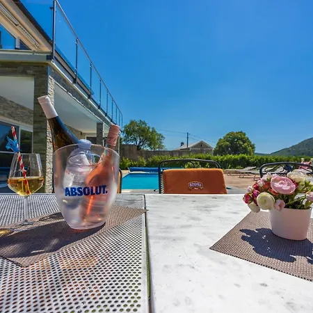 Monte Adria * Брибир