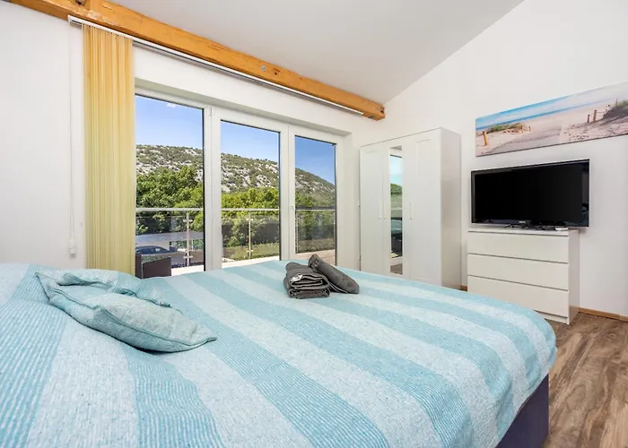 Monte Adria Villa *