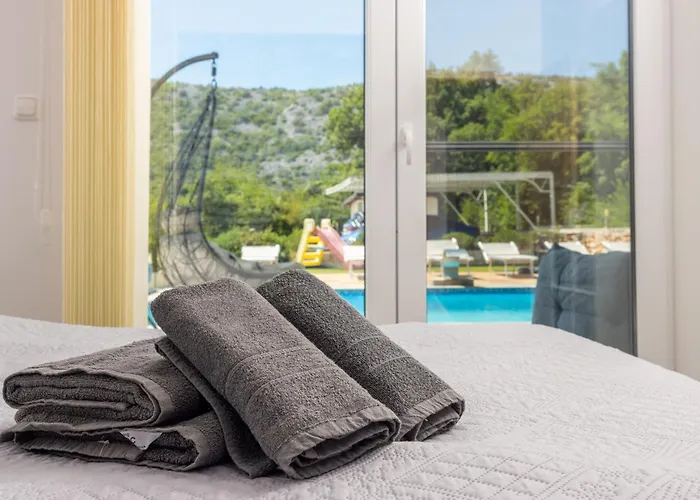 Villa Monte Adria *