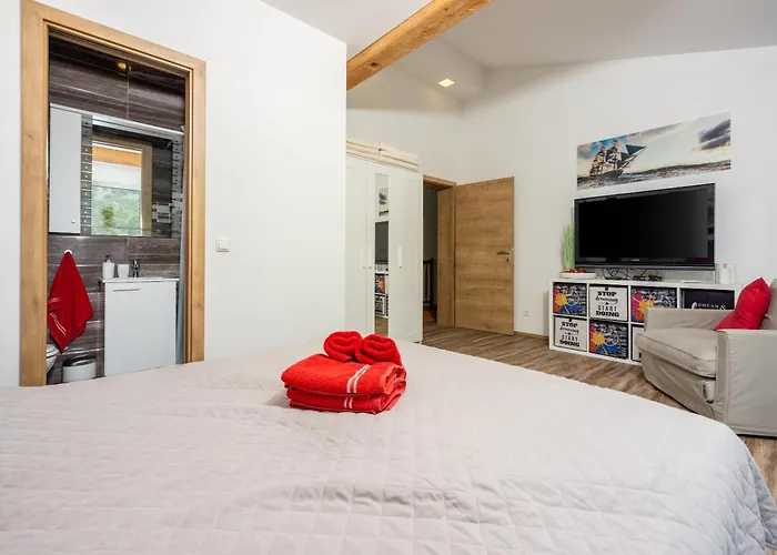 Monte Adria Villa *