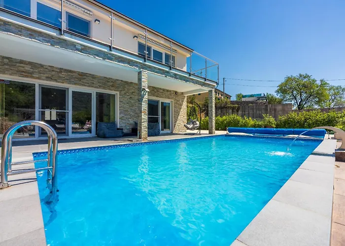Villa Monte Adria
