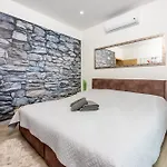 Vilă Monte Adria *