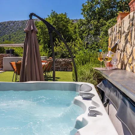 Monte Adria בריביר