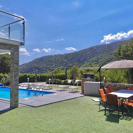 Villa Monte Adria *